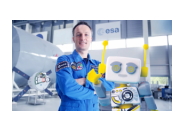 Matthias Maurer lädt Playmobil-Figur auf die ISS ein