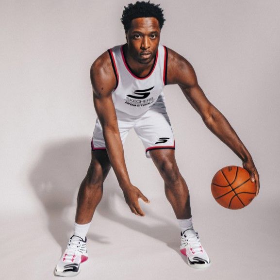 New York Knicks Forward Competing in Skechers Basketball Shoes