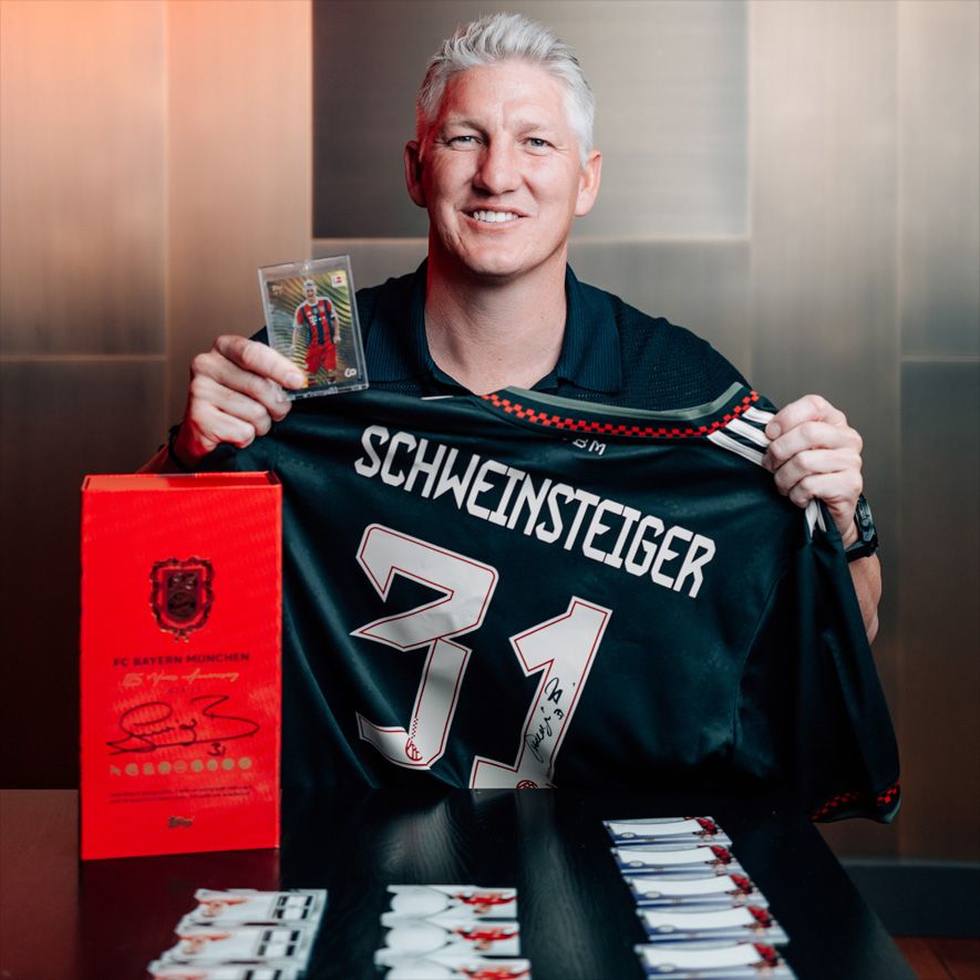 Bastian Schweinsteiger beim Launch der Topps-Edition „125 Jahre FC Bayern“
