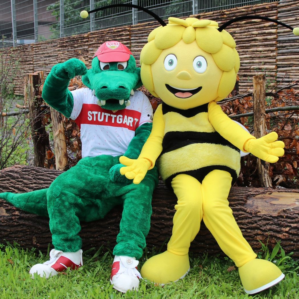 NABU Insektensommer mit Biene Maja und VfB-Maskottchen Fritzle