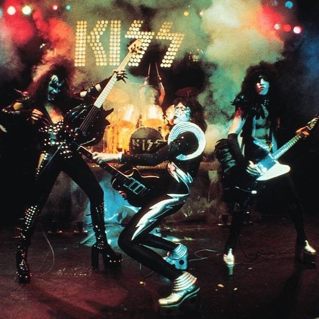 Dsquared2 and KISS Partner for Fall/Winter 2025 Collection