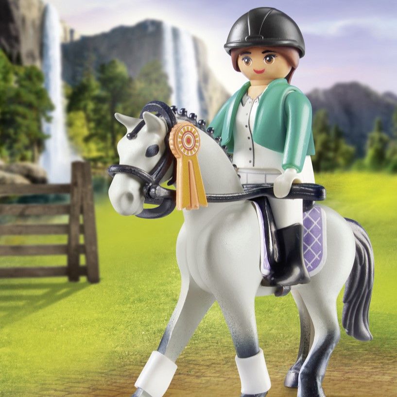Neue Abenteuer in der PLAYMOBIL-Pferdewelt „Horses of Waterfall“