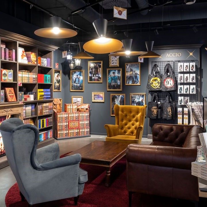 Magische Aktionen zur Eröffnung des Harry Potter Shop by Thalia in Köln