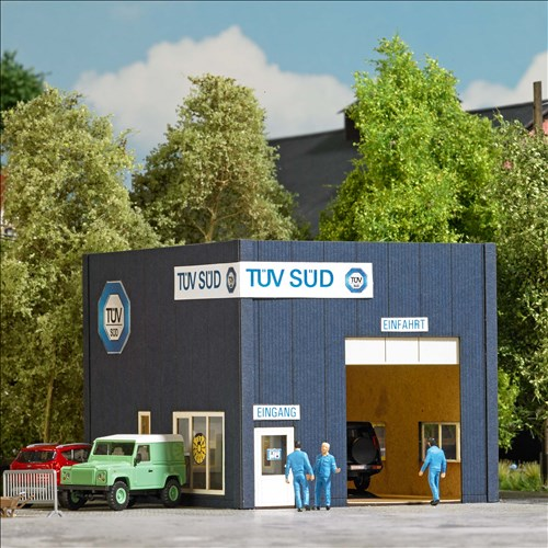 Busch präsentiert neue Modellbau-Highlights mit Liebe zum Detail