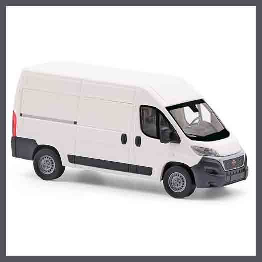 Detailgetreue Modellvielfalt: Busch präsentiert neue Fahrzeugklassiker und Einsatzfahrzeuge für Sammler