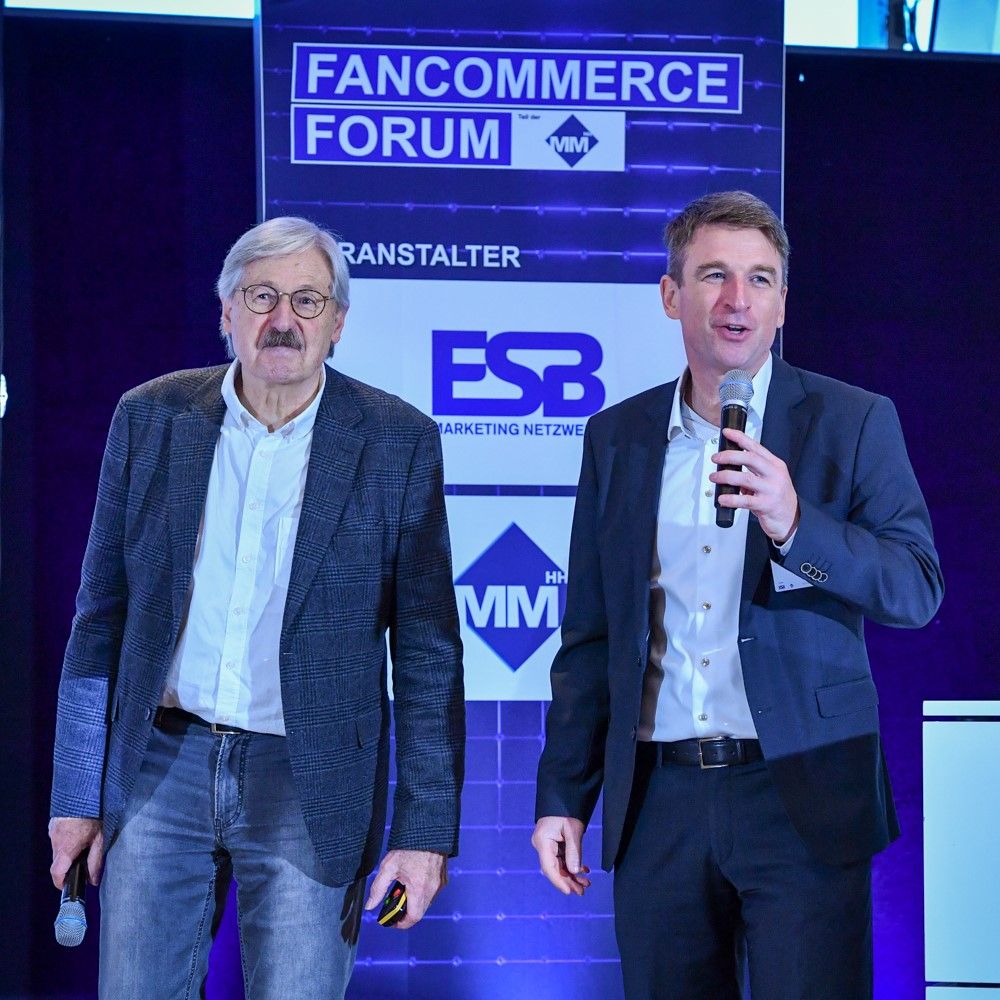 Streetwear und Retro-Charme: Fußballtrikots erobern die Straßen