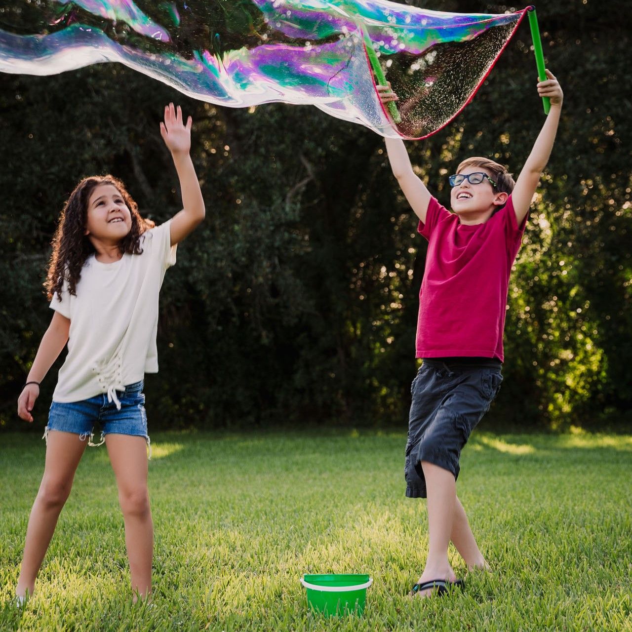 Perfekt für den Sommer: die besten Begleiter für Outdoorspaß & Urlaubsfreuden