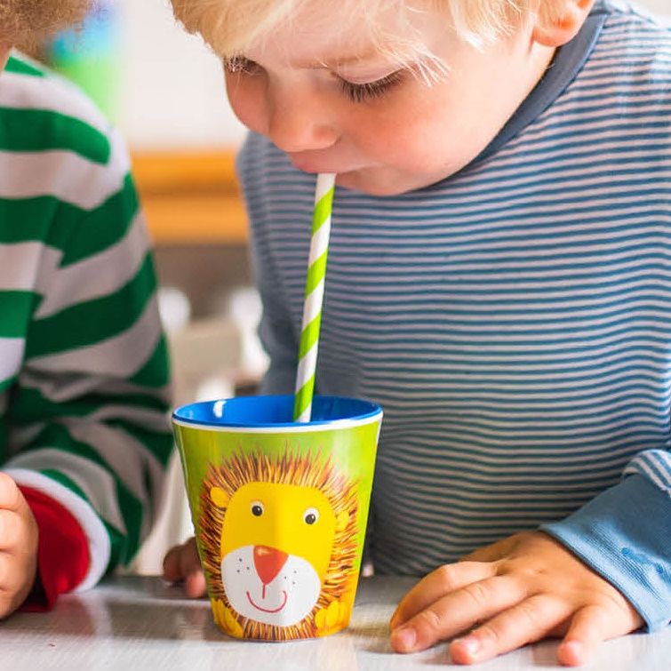 Kindergeschirr klimaneutral in Deutschland produziert