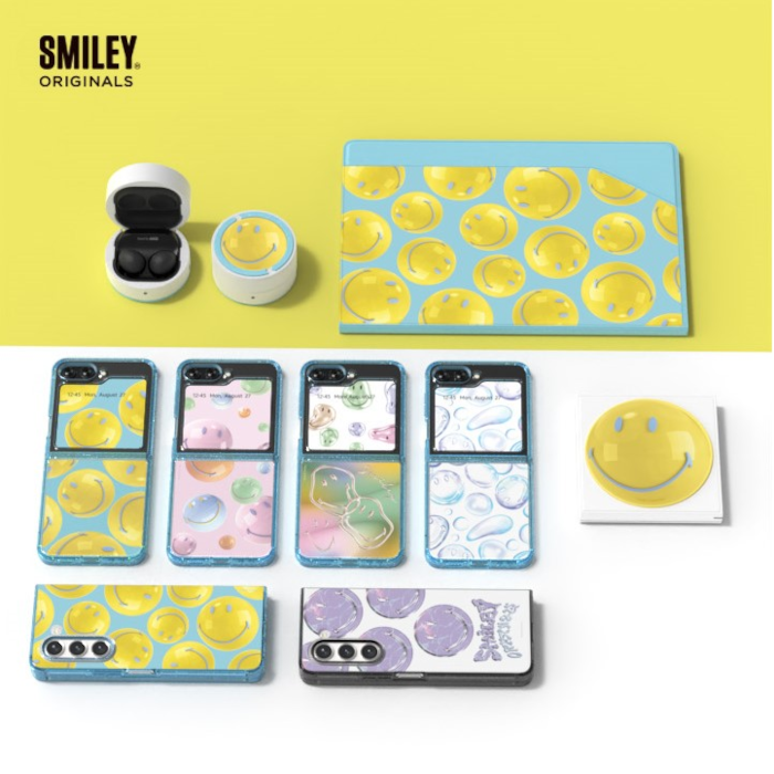 Smiley and Samsung join forces to spread positivity and creativity with a new collection!